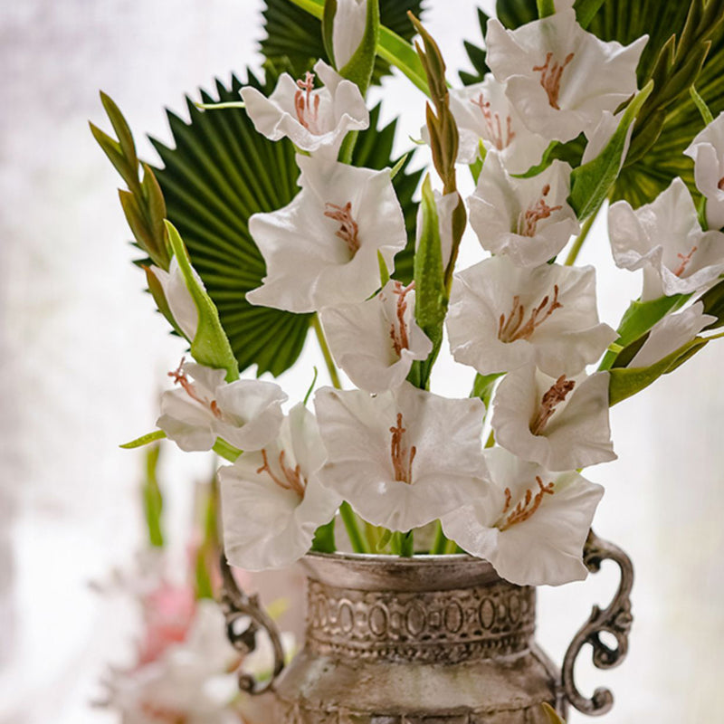 Vintage Elegance Gladiolus Centerpiece