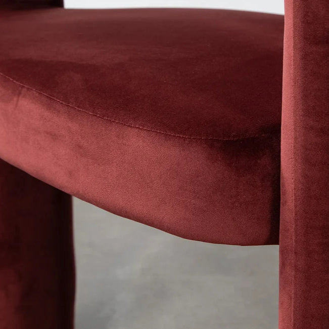 Contemporary Velvet Accent Chair | Bold Design with Luxurious Comfort